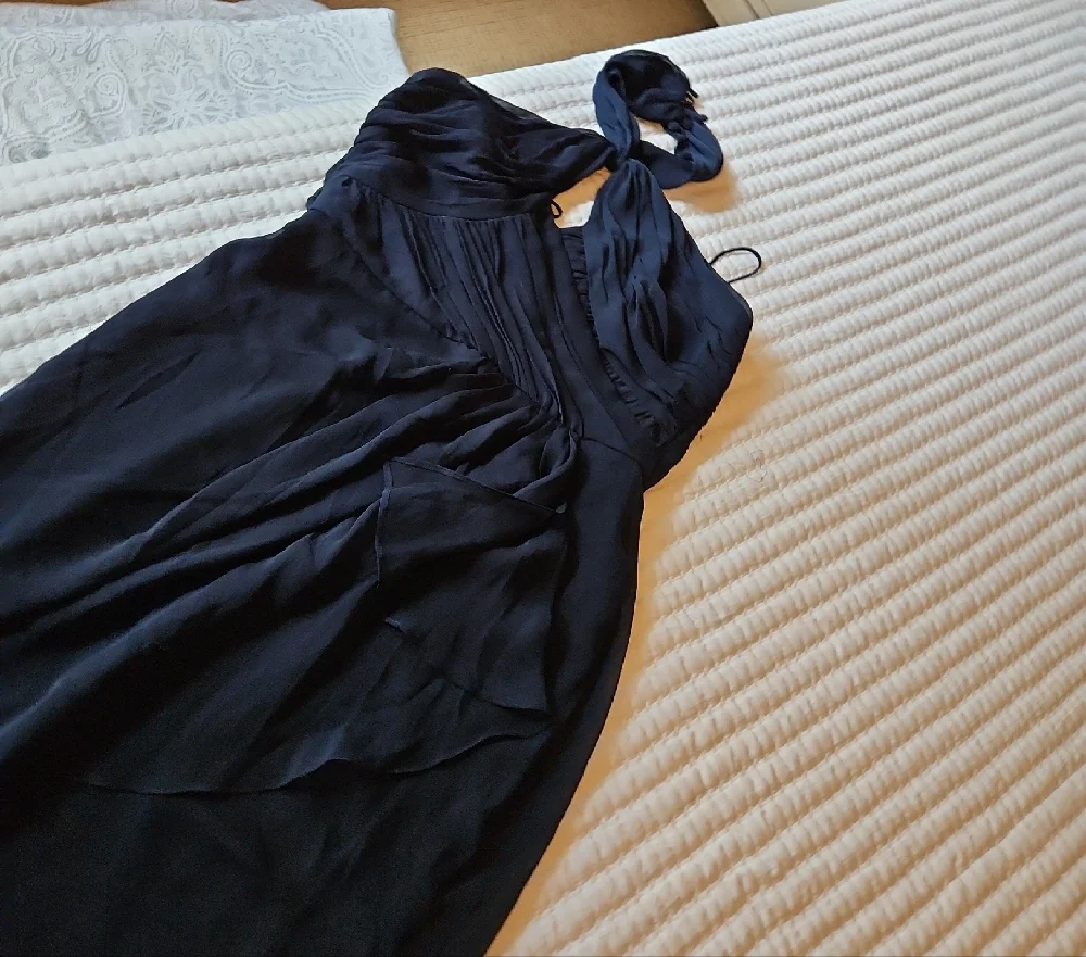 Badgley Mischka Black Asymmetrical Halter Sundress - Picture 4 of 4